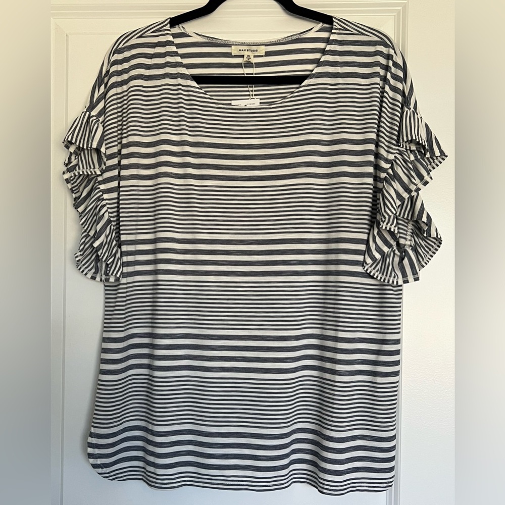 Women's short ruffled sleeve round neck top. Blue & White stripes. Size XL NWT.